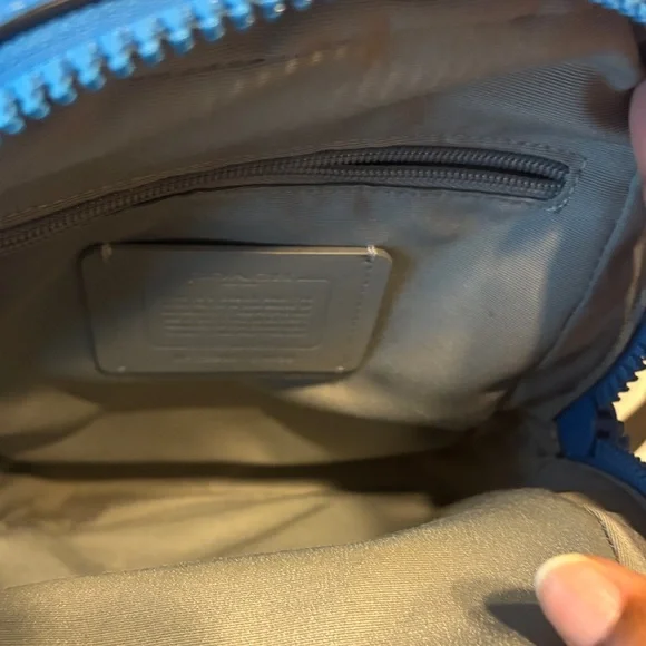 Coach Vibrant Blue Men's Backpack - Picture 4 of 5